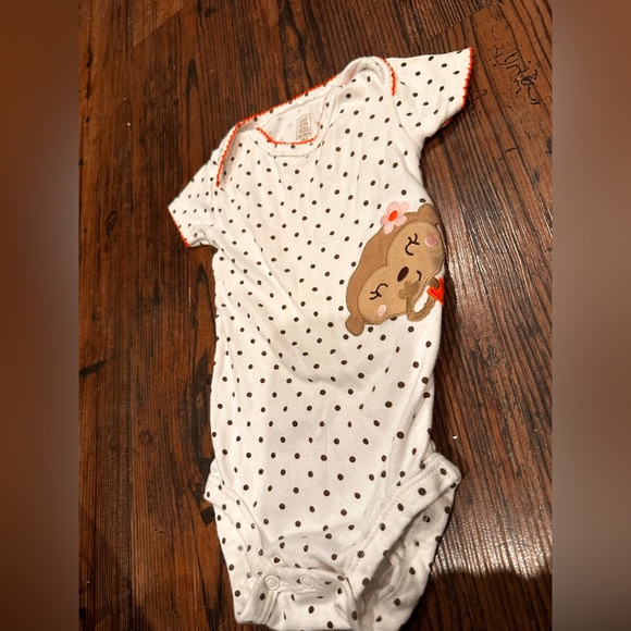 Carters polka dot onesie with embroidered monkey size 9 months - Picture 3 of 4